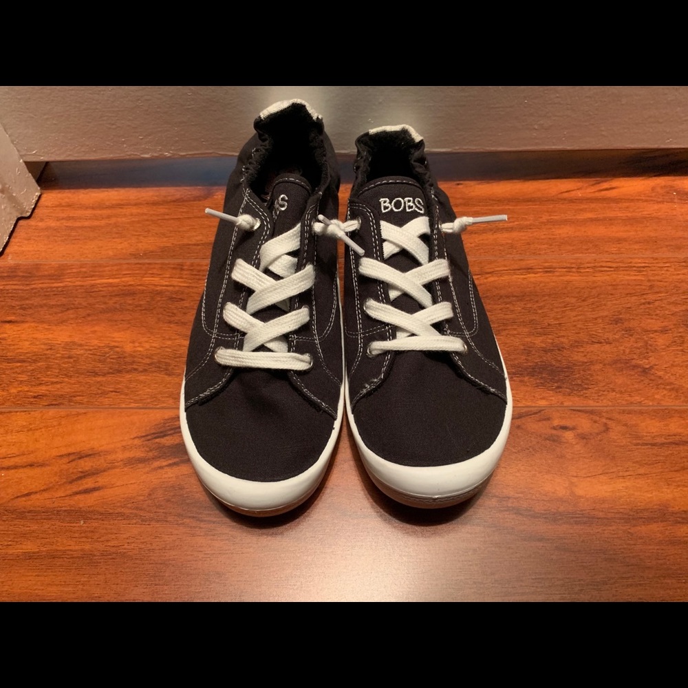 Sketchers Bob’s Beach Bingo Ditch Day Size 10